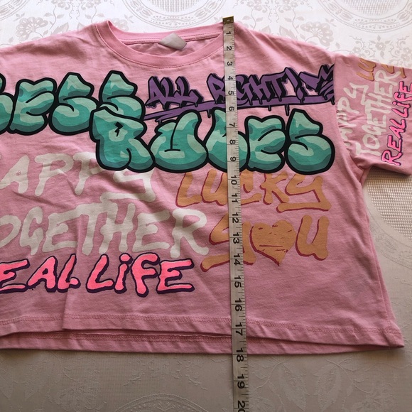 Zara Junior Girls Size 11-12 Pink Graffiti Cropped Printed T-Shirt Short Sleeves - Picture 10 of 16